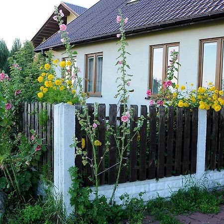 Gospodarstwo Agroturystyczno-Edukacyjne Gratka Celiny  المظهر الخارجي الصورة